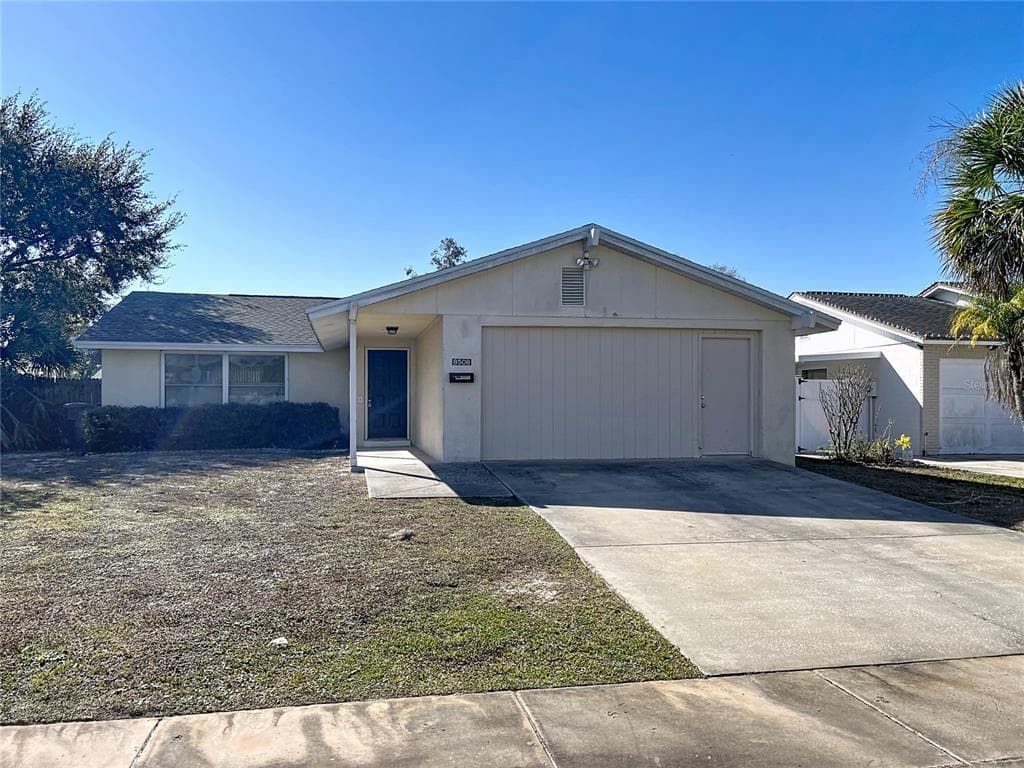 8508 WOODHURST DRIVE TAMPA, FL 33615
