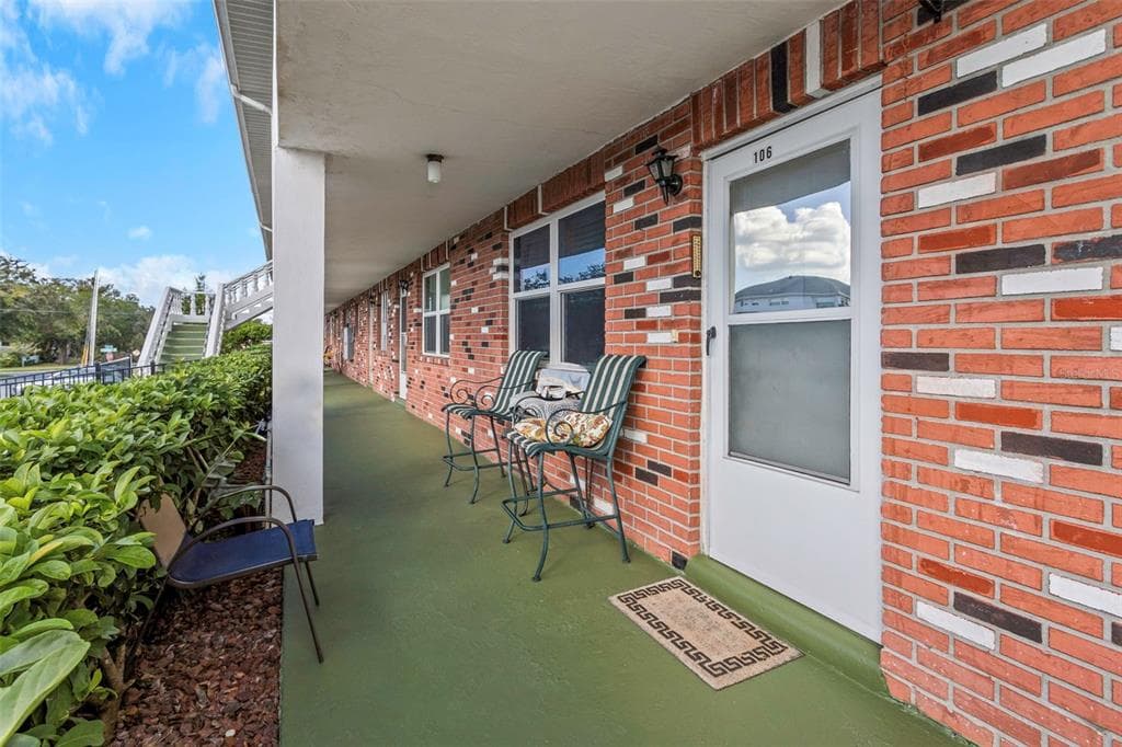 4742 AZALEA DRIVE UNIT 106 NEW PORT RICHEY, FL 34652
