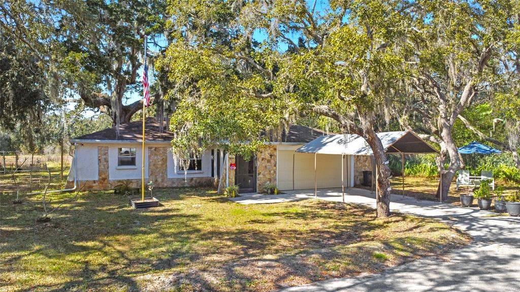 10100 FRIERSON LAKE DRIVE HUDSON, FL 34669