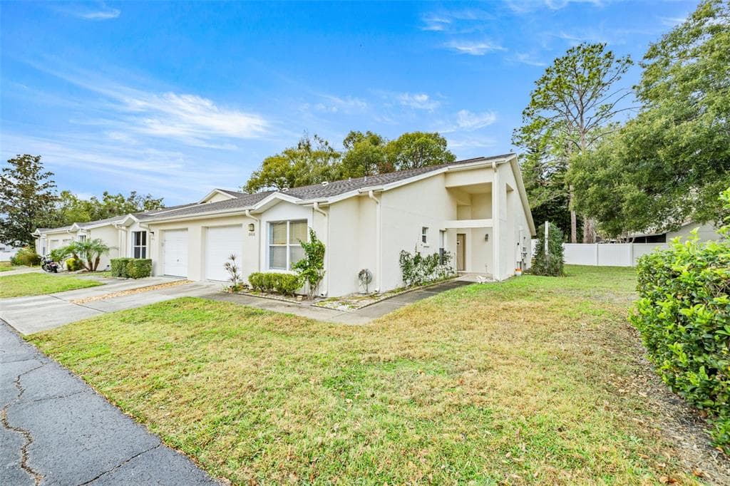 8408 TERRACE MEADOWS COURT UNIT None TEMPLE TERRACE, FL 33637