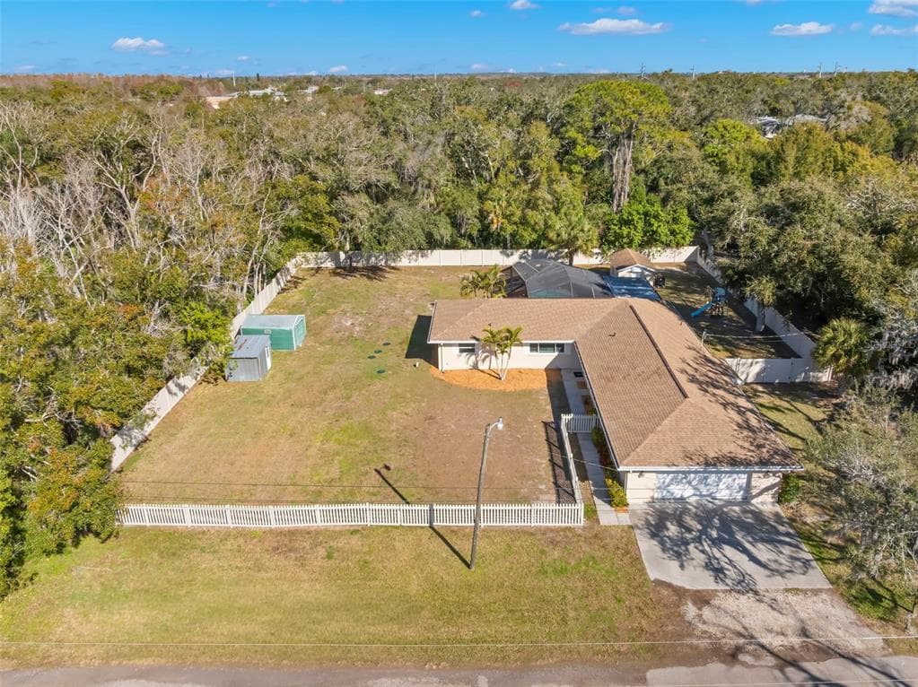 455 PASAJE AVENUE TARPON SPRINGS, FL 34689