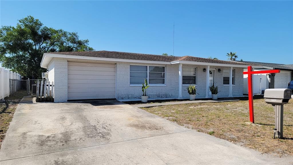 3332 UMBER ROAD HOLIDAY, FL 34691