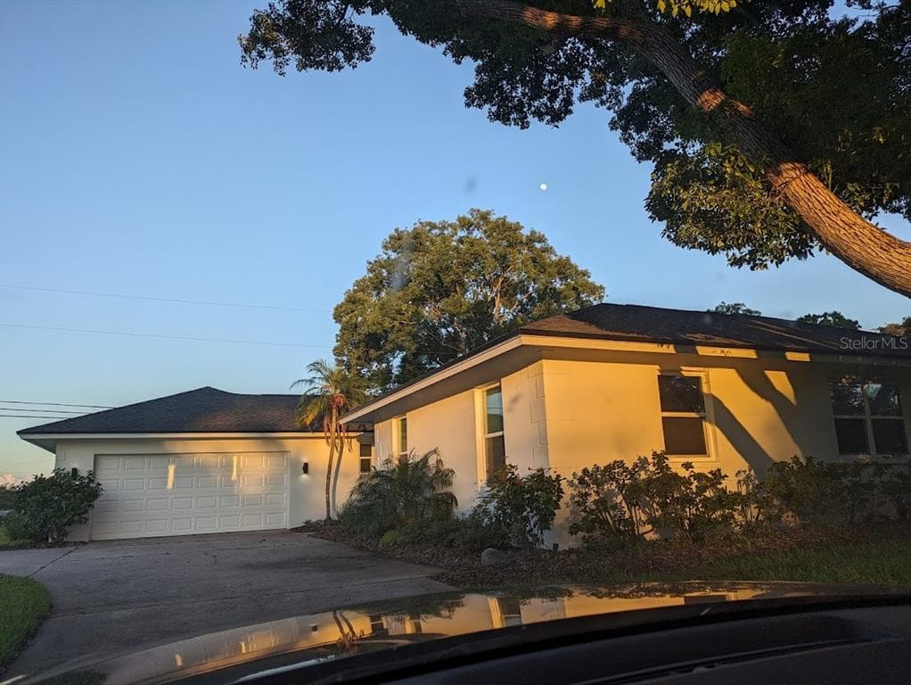 1455 FAIRWAY DRIVE DUNEDIN, FL 34698