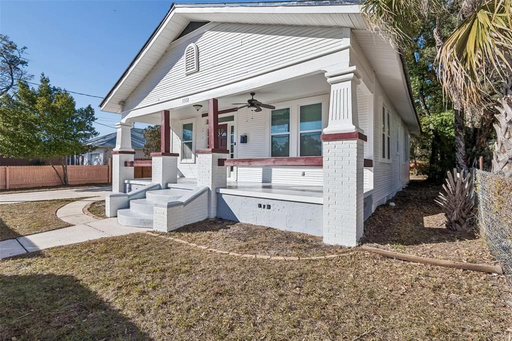 1512 26TH AVENUE E TAMPA, FL 33605