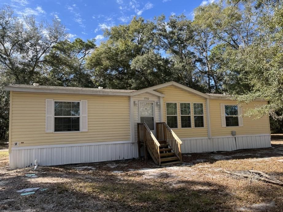 5582 CR 317 BUSHNELL, FL 33513