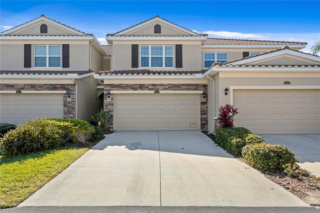 610 53RD AVENUE N ST PETERSBURG, FL 33703