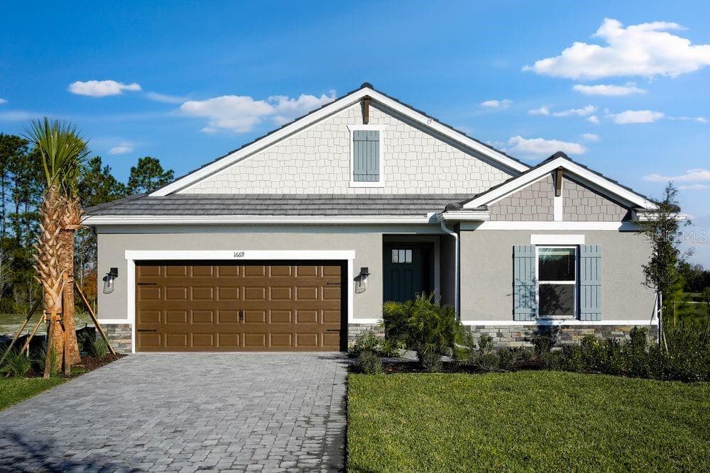 1669 ANSON LANE ZEPHYRHILLS, FL 33541