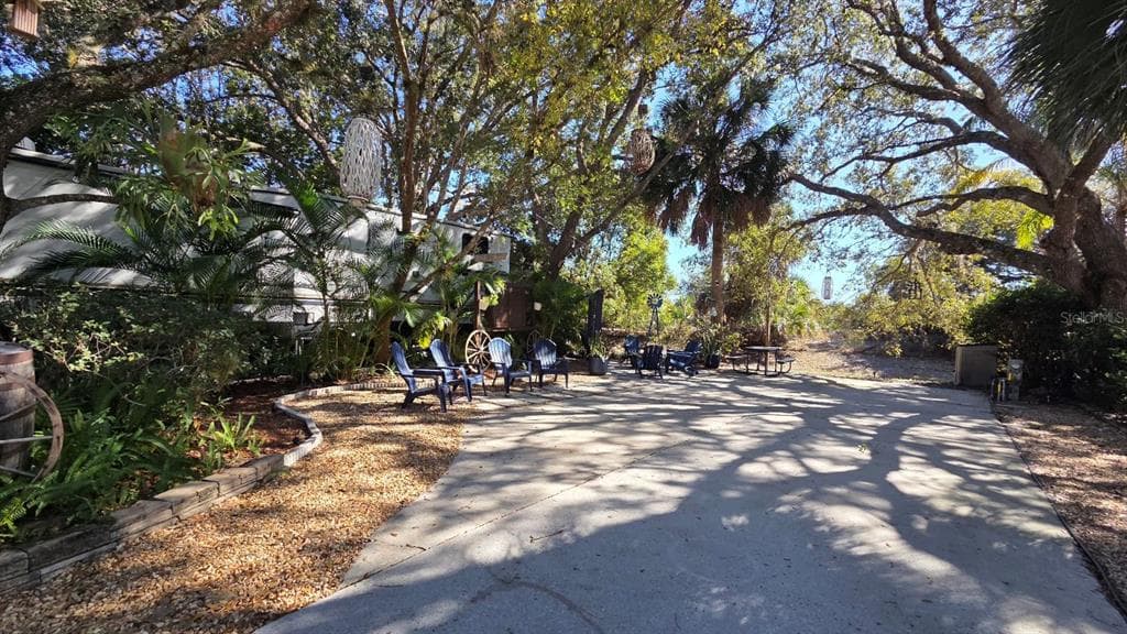 174 APPALOOSA TRAIL RIVER RANCH, FL 33867