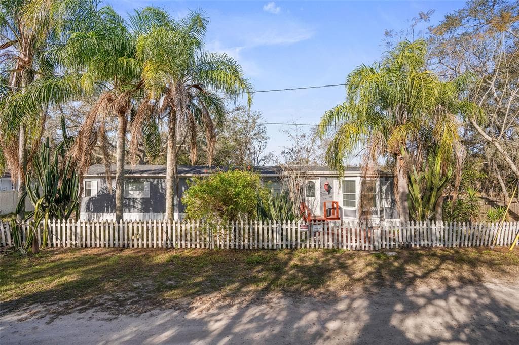 10205 BURTON STREET NEW PORT RICHEY, FL 34654