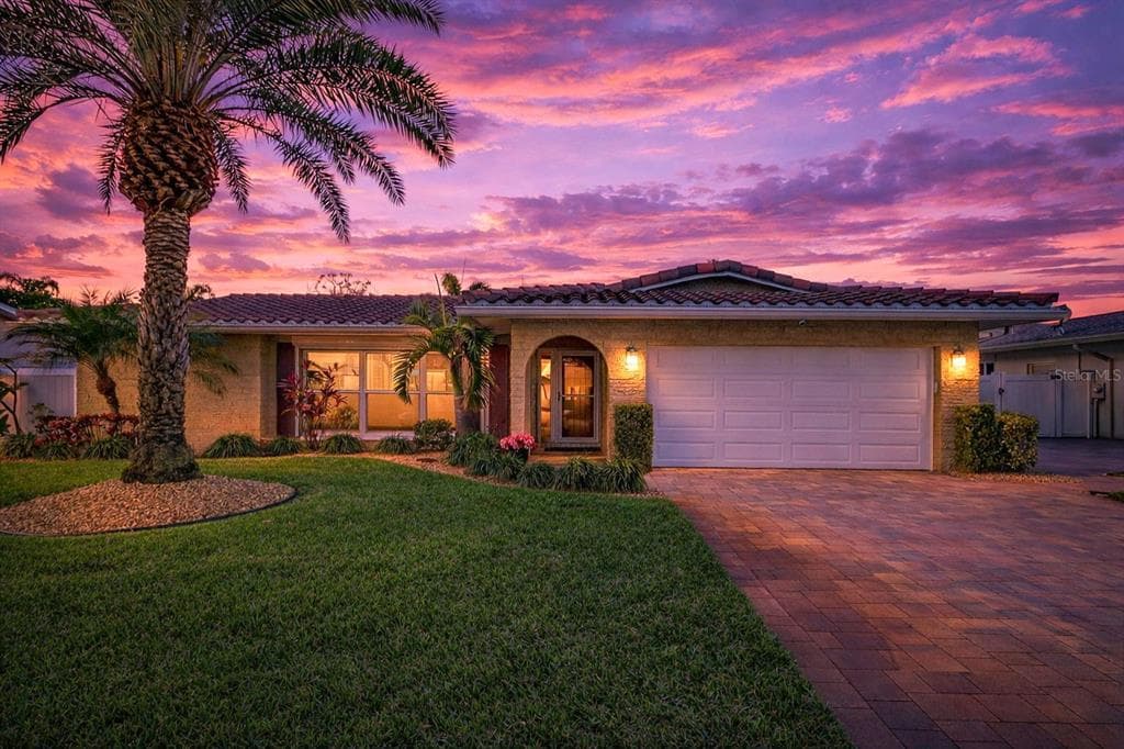 13233 88TH AVENUE SEMINOLE, FL 33776