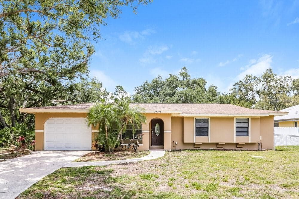 20094 LORENZO AVENUE PORT CHARLOTTE, FL 33952