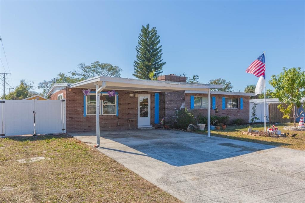 4102 W FAIRVIEW HEIGHTS TAMPA, FL 33616