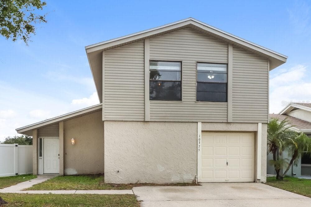 10375 CHADBOURNE DRIVE TAMPA, FL 33624