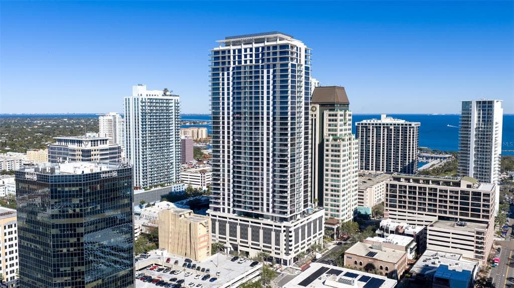275 1ST AVENUE S UNIT 3003
