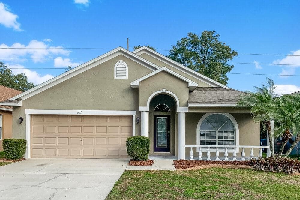 1412 BLOOMINGDALE TRAILS BOULEVARD BRANDON, FL 33511