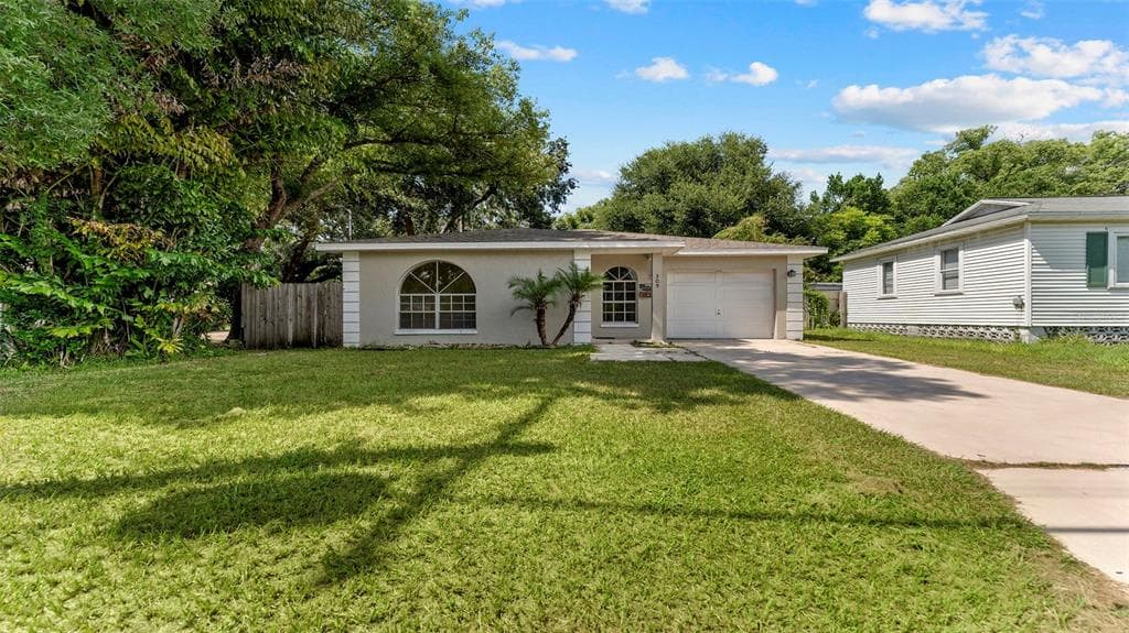 309 W SOUTH AVENUE TAMPA, FL 33603