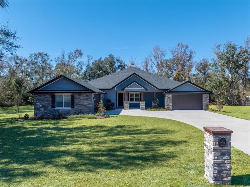 8011 REVELS ROAD RIVERVIEW, FL 33569