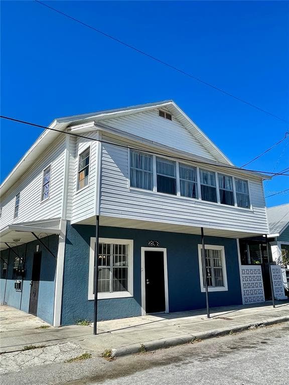 2916 NORTH 16TH STREET UNIT 1