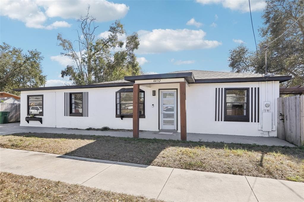 4432 W MCCOY STREET