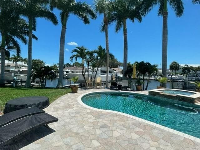 1336 40TH AVENUE NE ST PETERSBURG, FL 33703