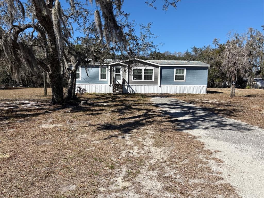 11801 BRUIN DRIVE NEW PORT RICHEY, FL 34654