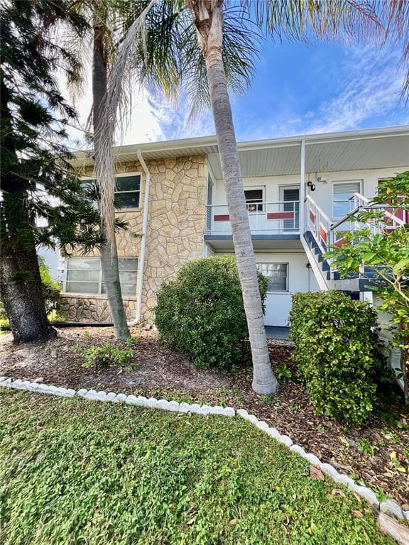 5920 18TH STREET N UNIT 14 ST PETERSBURG, FL 33714