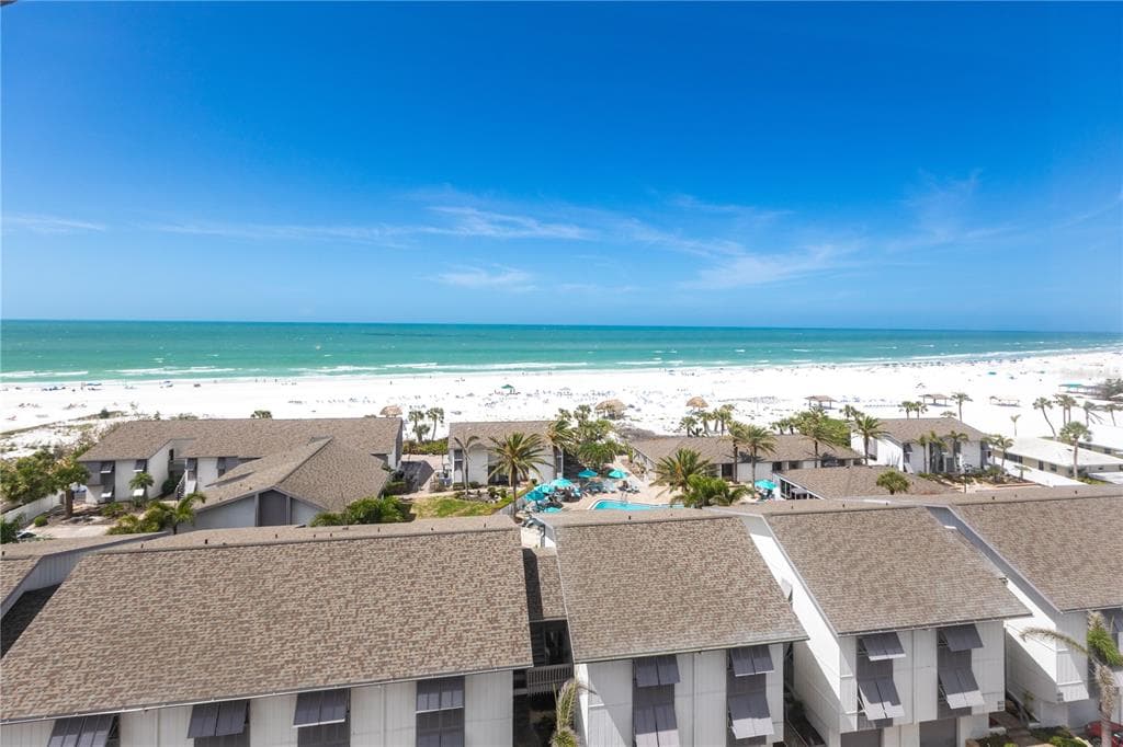 1055 W PEPPERTREE DRIVE UNIT 703AA SARASOTA, FL 34242