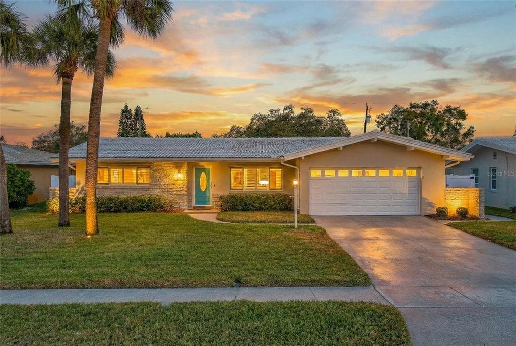 2060 ENVOY COURT CLEARWATER, FL 33764