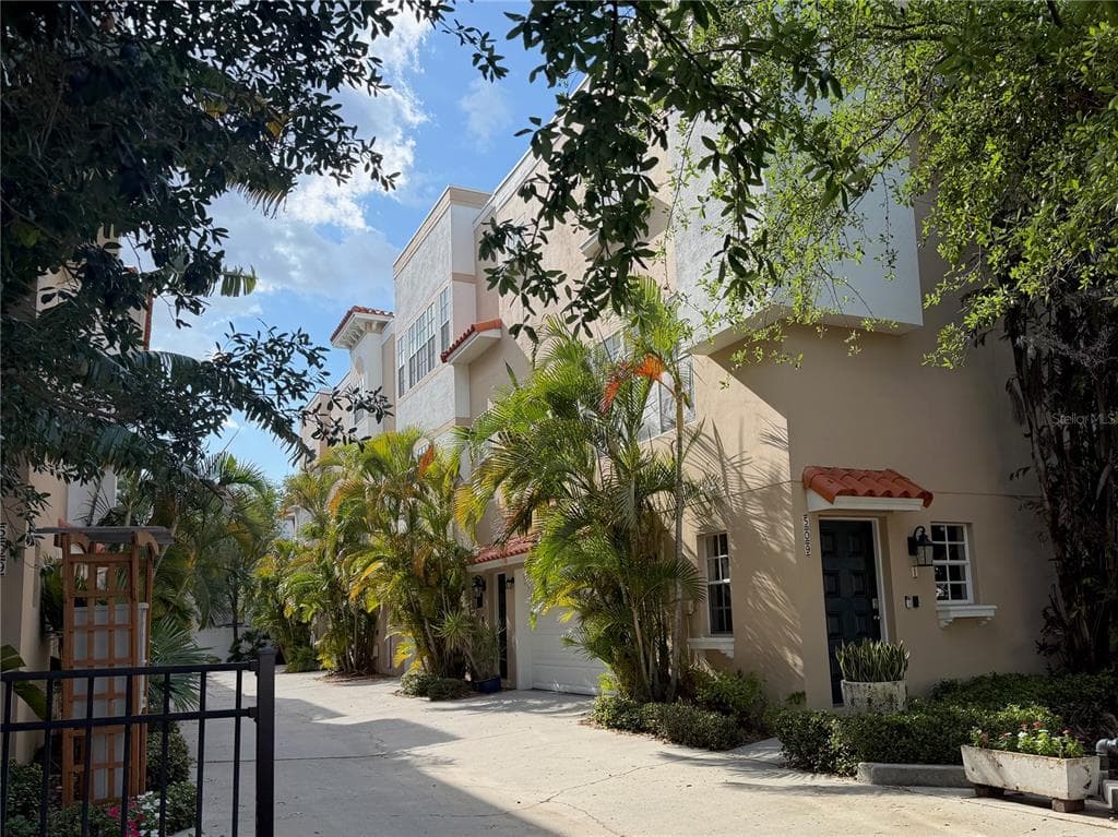 509 S MATANZAS AVENUE UNIT 3 TAMPA, FL 33609