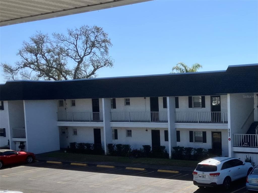 202 47TH AVENUE DRIVE W UNIT 332 BRADENTON, FL 34207