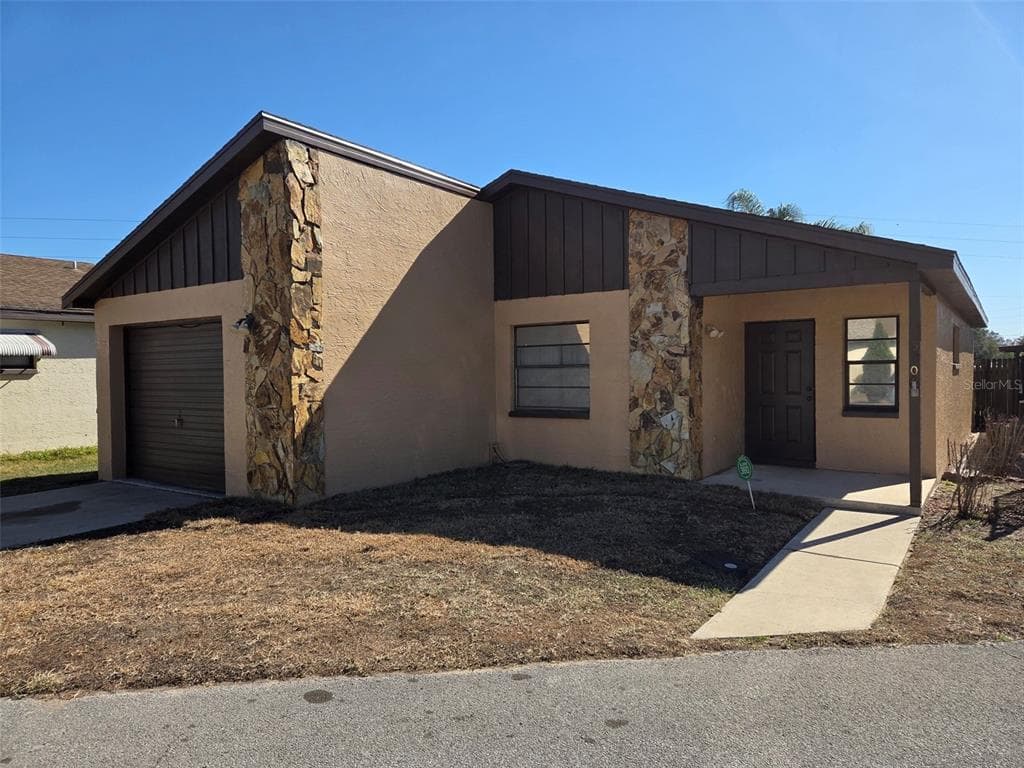 5908 FOREST LANE ZEPHYRHILLS, FL 33542