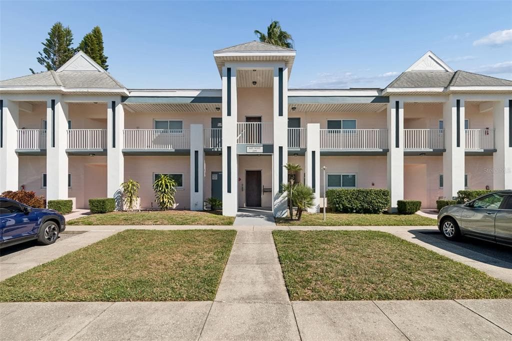 2291 AMERICUS BOULEVARD W UNIT 3 CLEARWATER, FL 33763