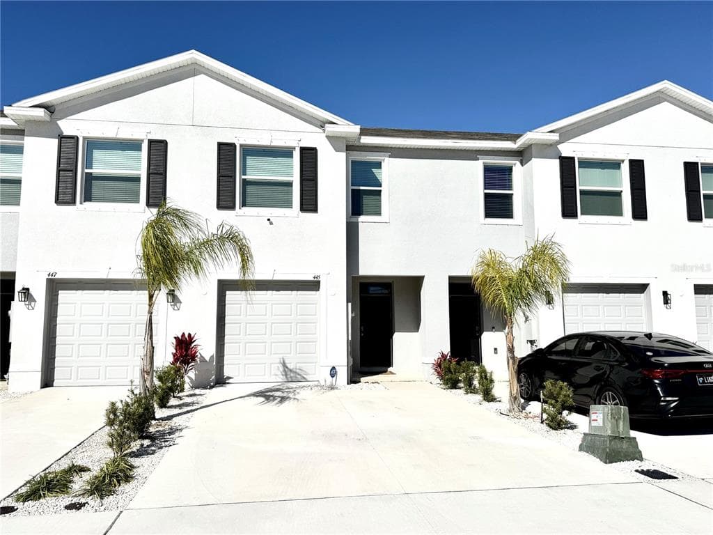 445 MANGROVE SHADE CIRCLE APOLLO BEACH, FL 33572