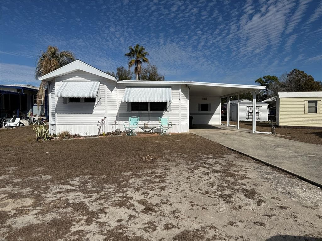 9514 BLACK BEAR DRIVE WEEKI WACHEE, FL 34613