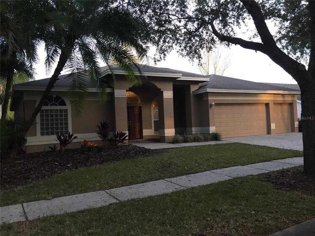 17711 EMERALD GREEN PL TAMPA, FL 33647