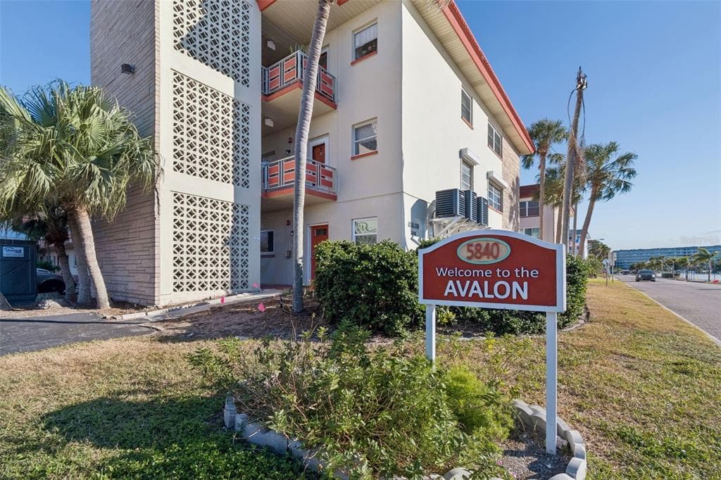 5840 30TH AVENUE S UNIT 314 GULFPORT, FL 33707