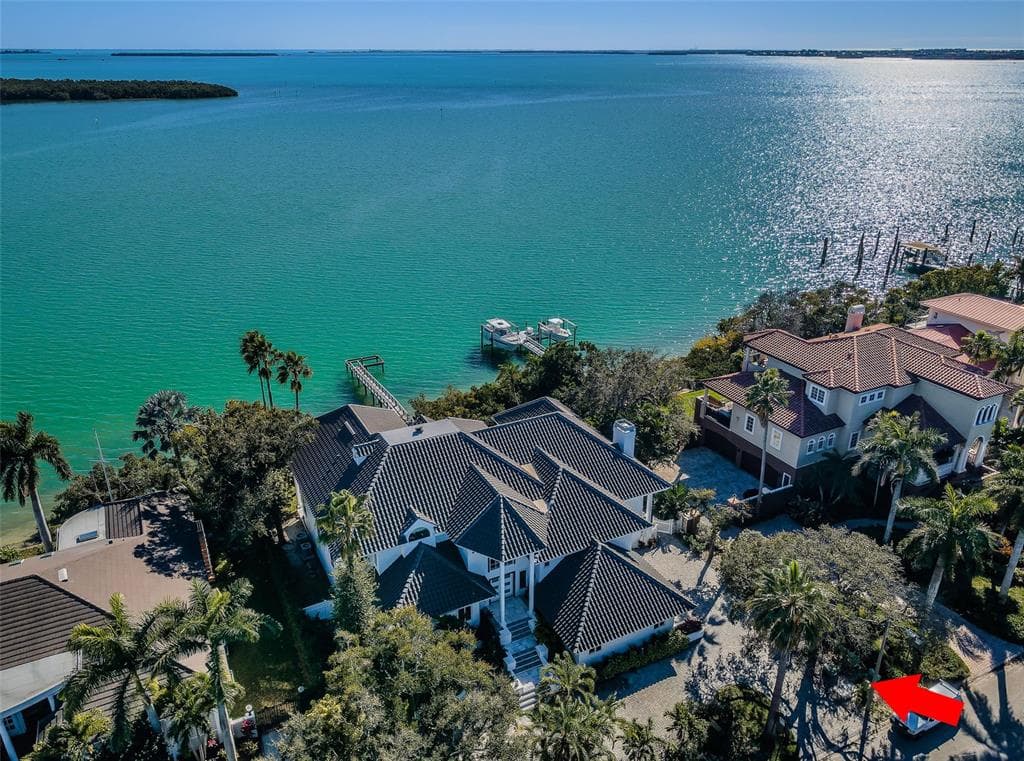 5212 62ND AVENUE S ST PETERSBURG, FL 33715