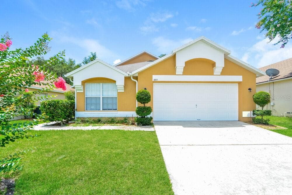 3813 SHAWN CIRCLE ORLANDO, FL 32826