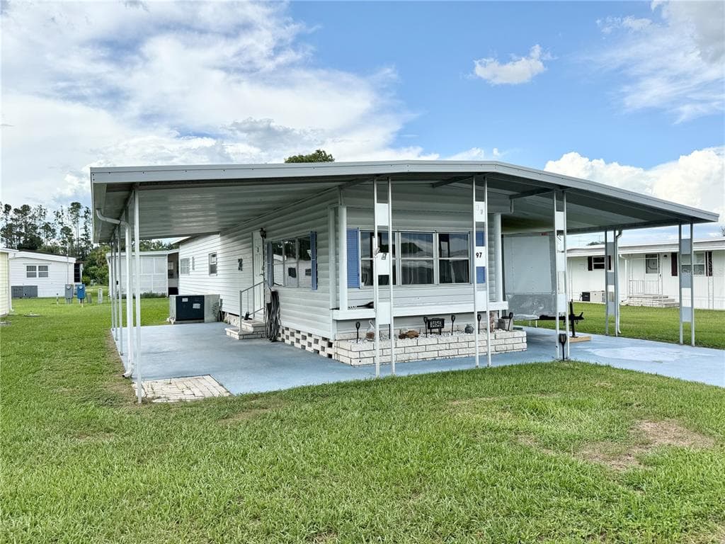 34543 SWEETPEA LANE ZEPHYRHILLS, FL 33541