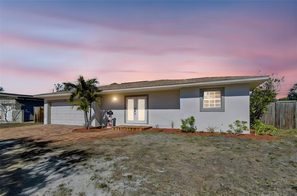 6041 5TH AVENUE N ST PETERSBURG, FL 33710