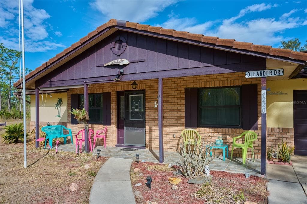 4220 OLEANDER DRIVE INDIAN LAKE ESTATES, FL 33855