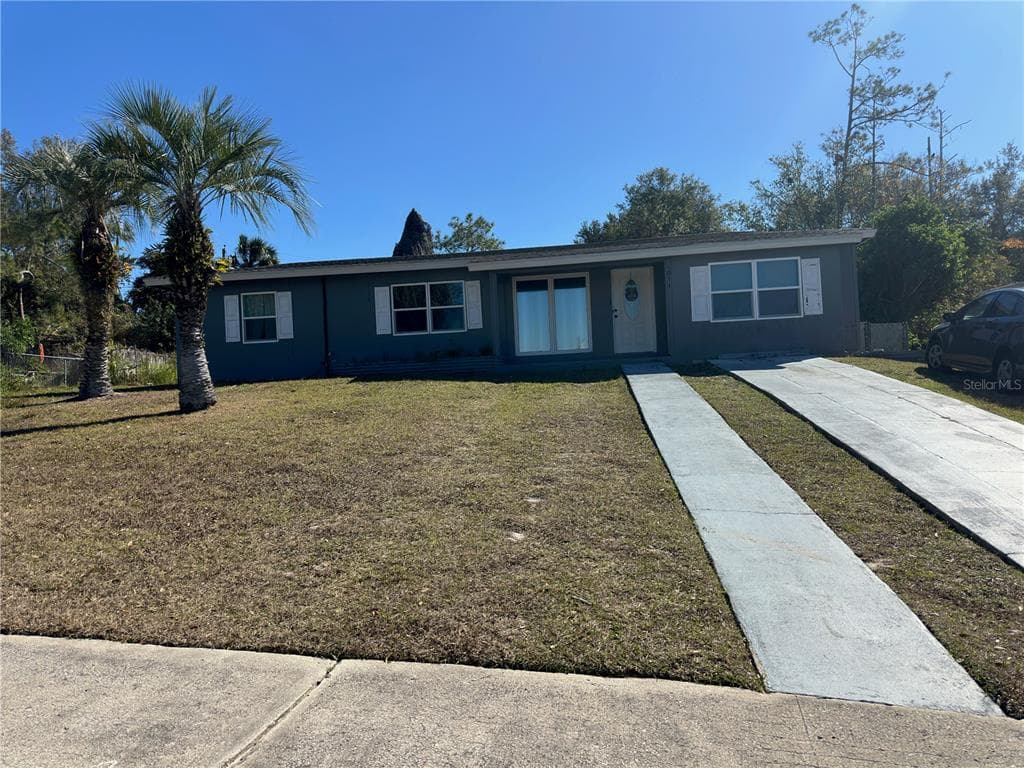 1011 GERONA AVENUE DELTONA, FL 32725