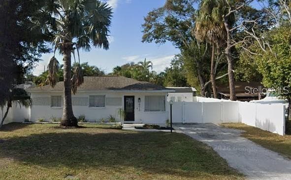 4313 S GRADY AVENUE TAMPA, FL 33611