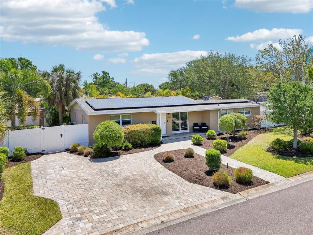 4091 CHERRY STREET NE ST PETERSBURG, FL 33703