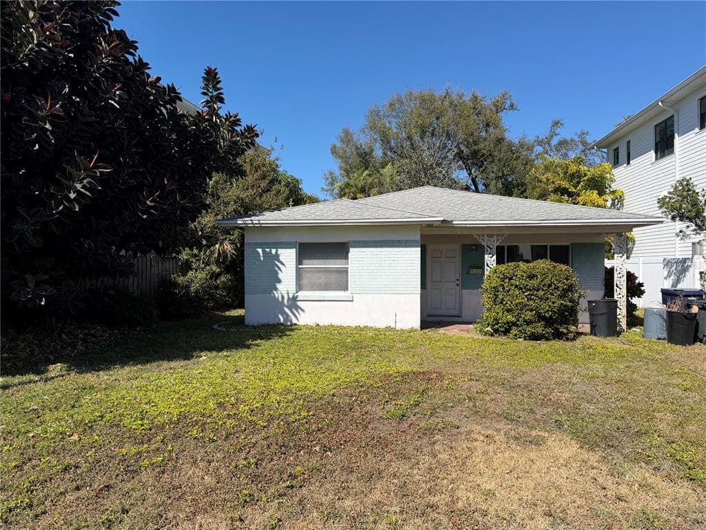532 SUWANEE CIRCLE