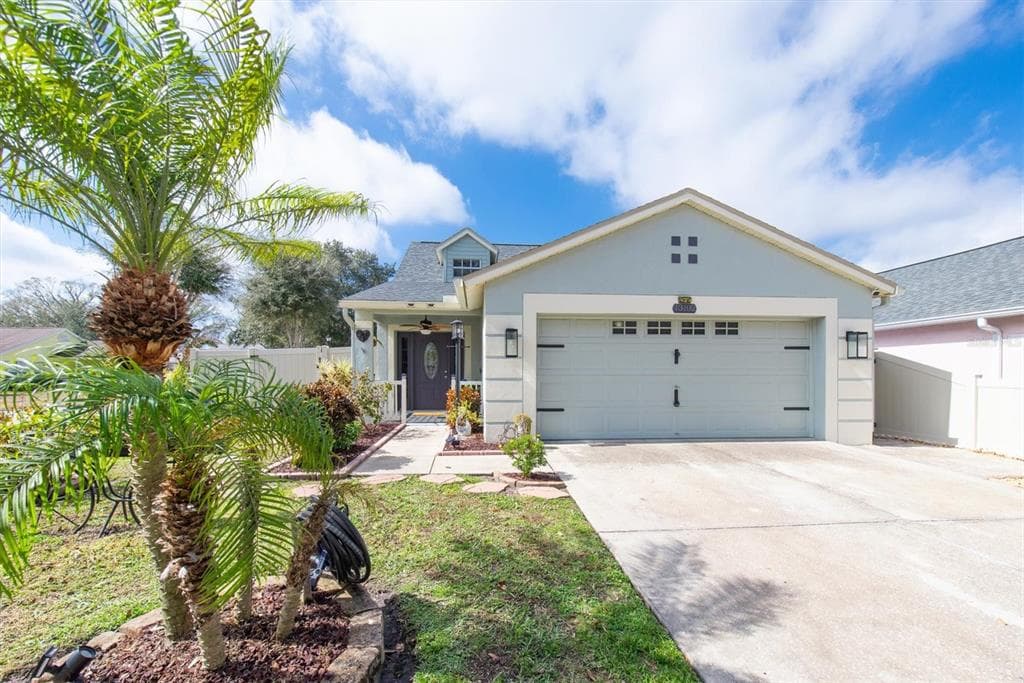 13102 CARROLLWOOD CREEK DRIVE TAMPA, FL 33624