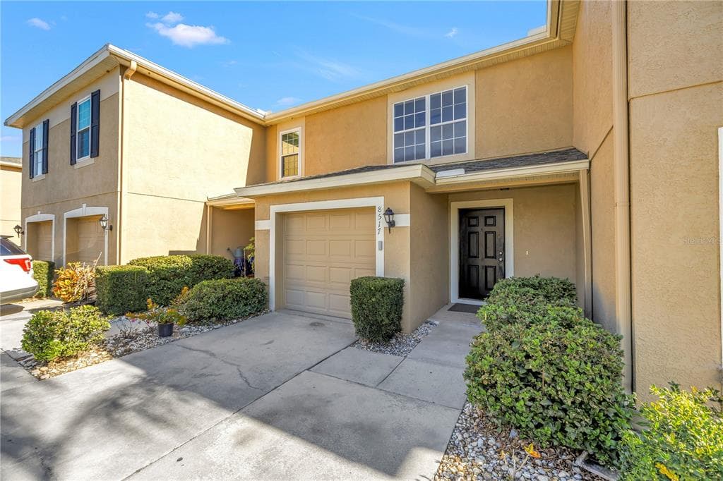8517 EDGEWATER PLACE BOULEVARD TAMPA, FL 33615