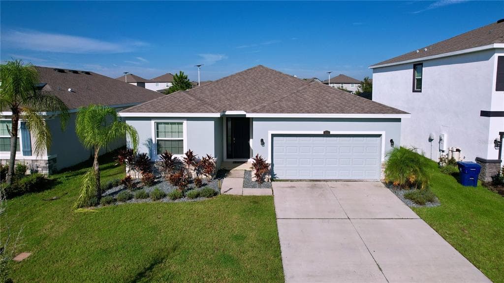 8341 BOWER BASS CIRCLE WESLEY CHAPEL, FL 33545