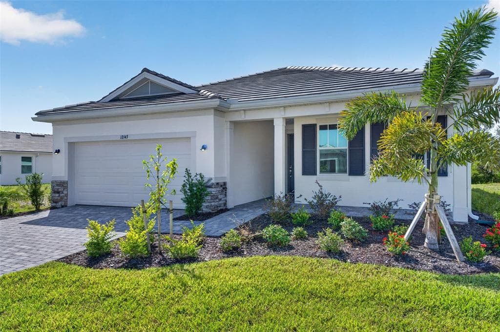 12143 MEDITATION TRAIL VENICE, FL 34293