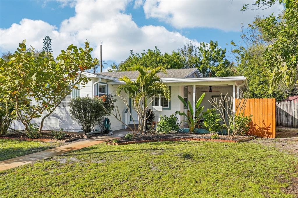 3927 10TH AVENUE N ST PETERSBURG, FL 33713